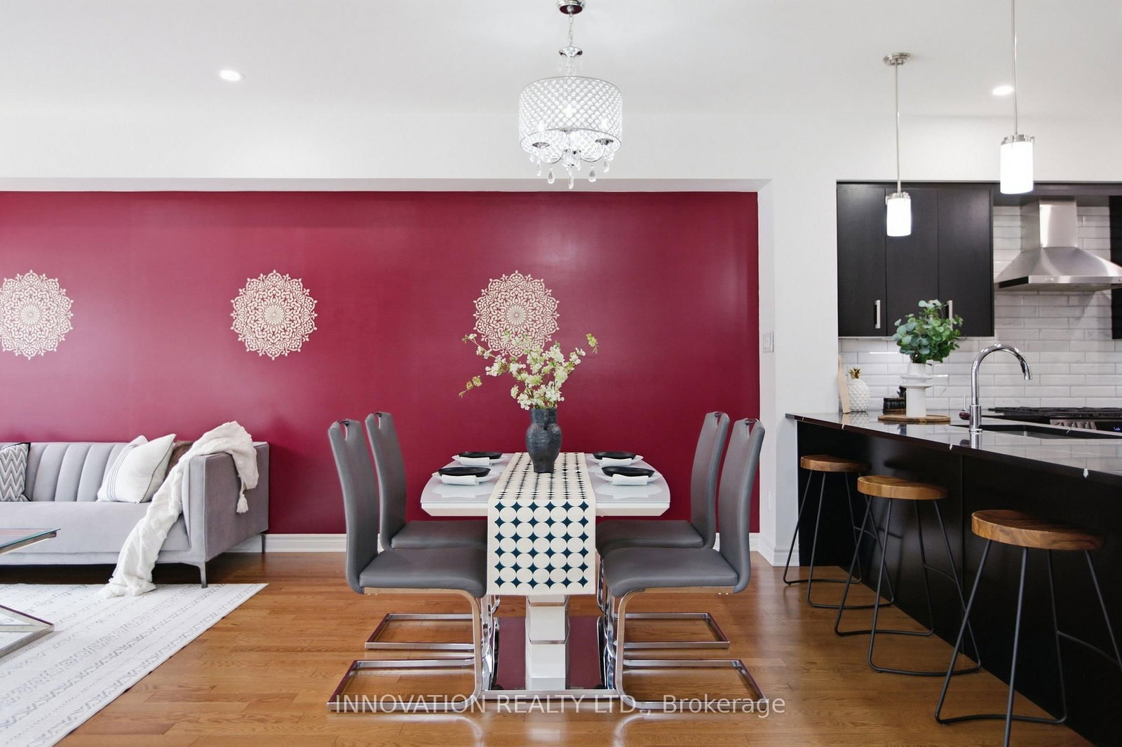 39 Hermes Avenue • Ottawa, ON photo 11