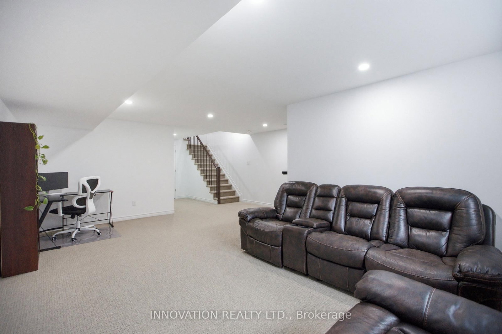39 Hermes Avenue • Ottawa, ON photo 30