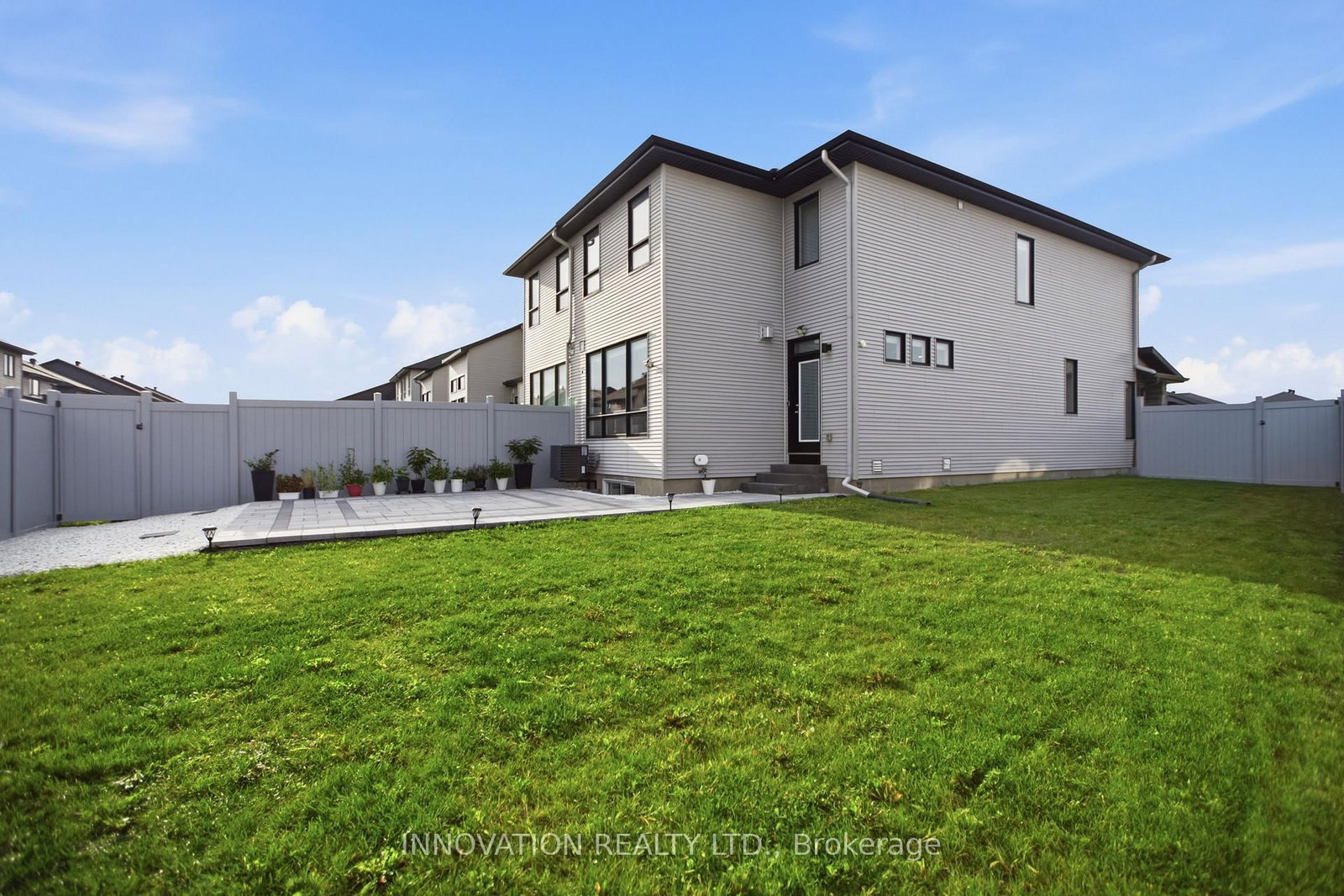 39 Hermes Avenue • Ottawa, ON photo 31