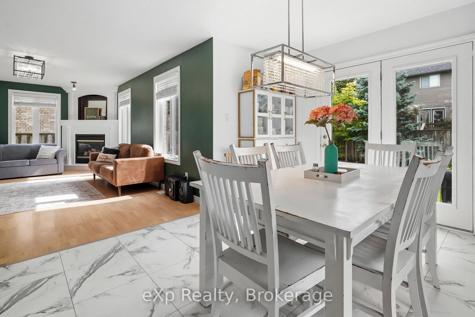 29 Maple Street • Mapleton, ON photo 12