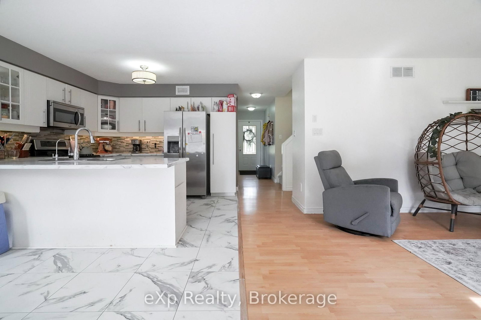 29 Maple Street • Mapleton, ON photo 14