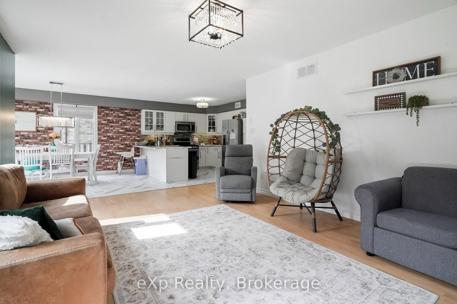 29 Maple Street • Mapleton, ON photo 17