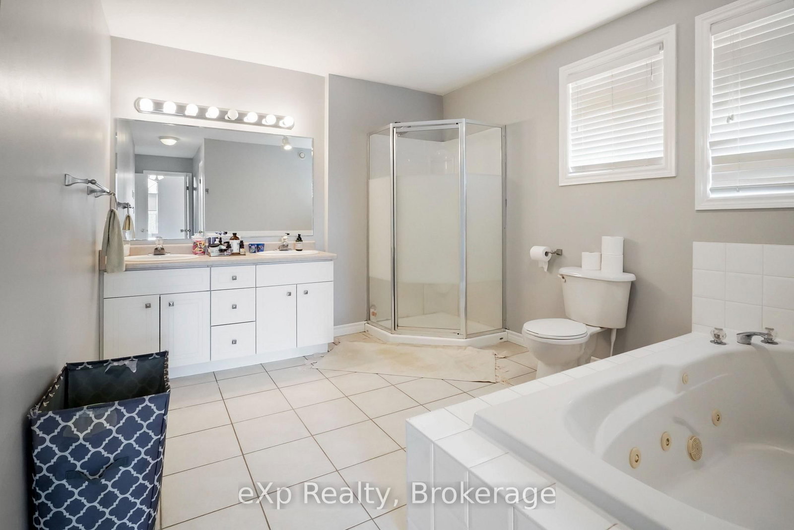29 Maple Street • Mapleton, ON photo 36