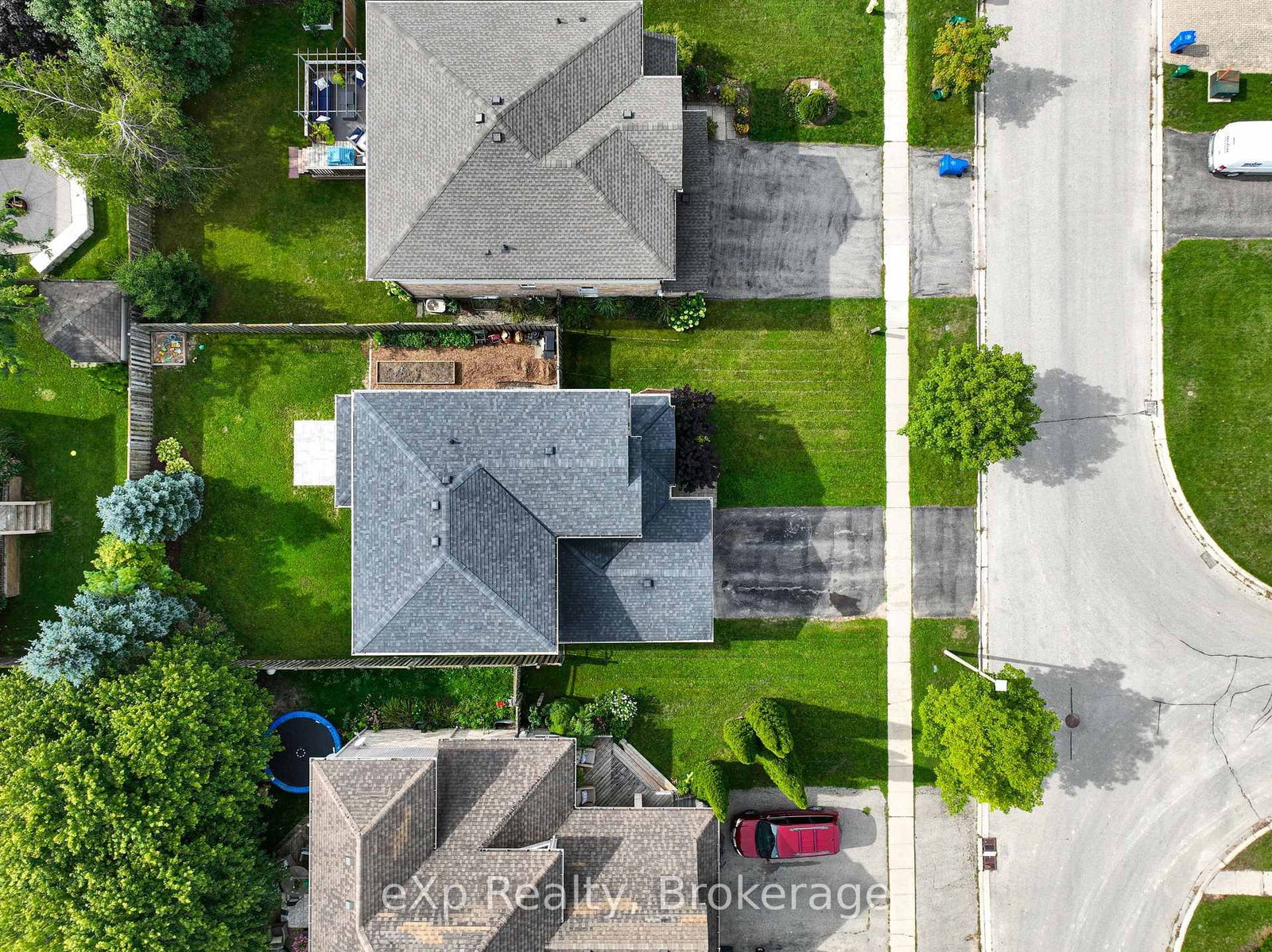 29 Maple Street • Mapleton, ON photo 40