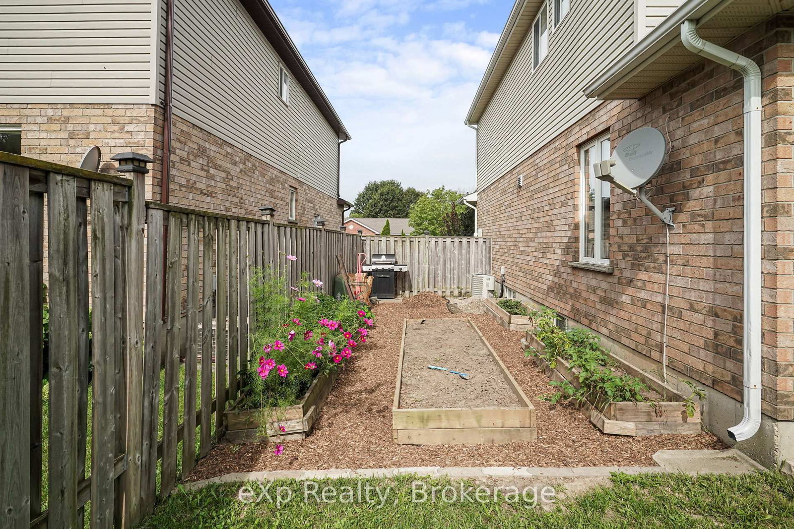 29 Maple Street • Mapleton, ON photo 49
