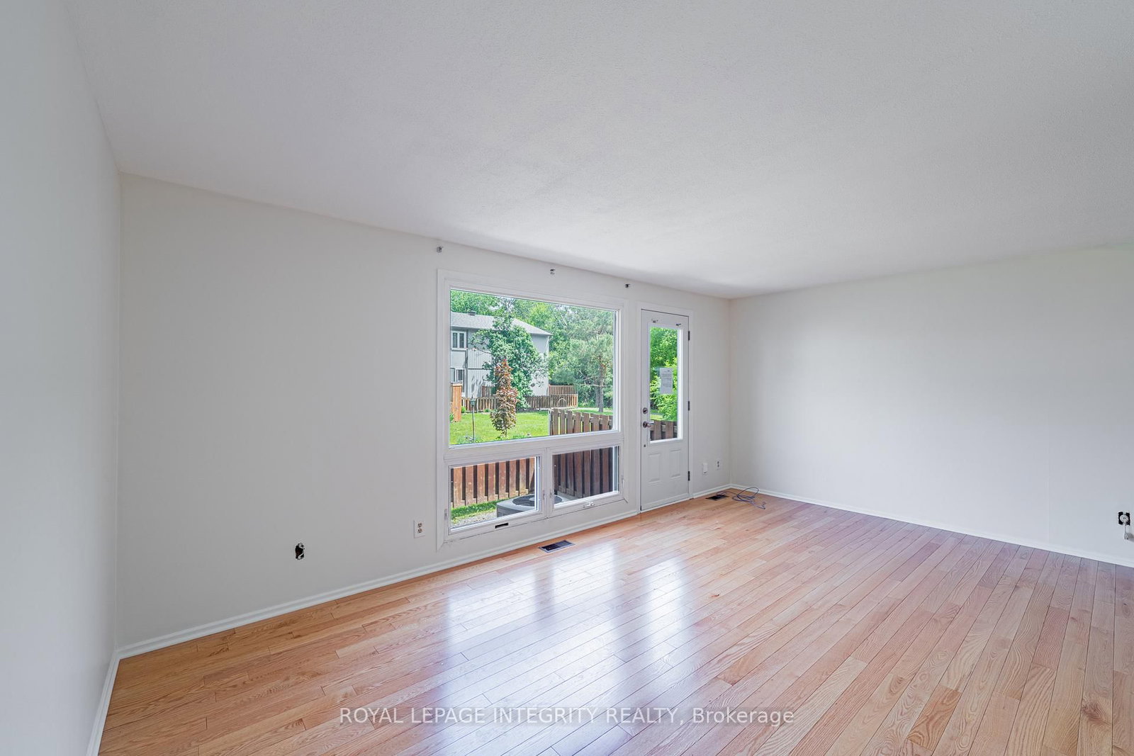 32C Benlea Drive • Ottawa, ON photo 10