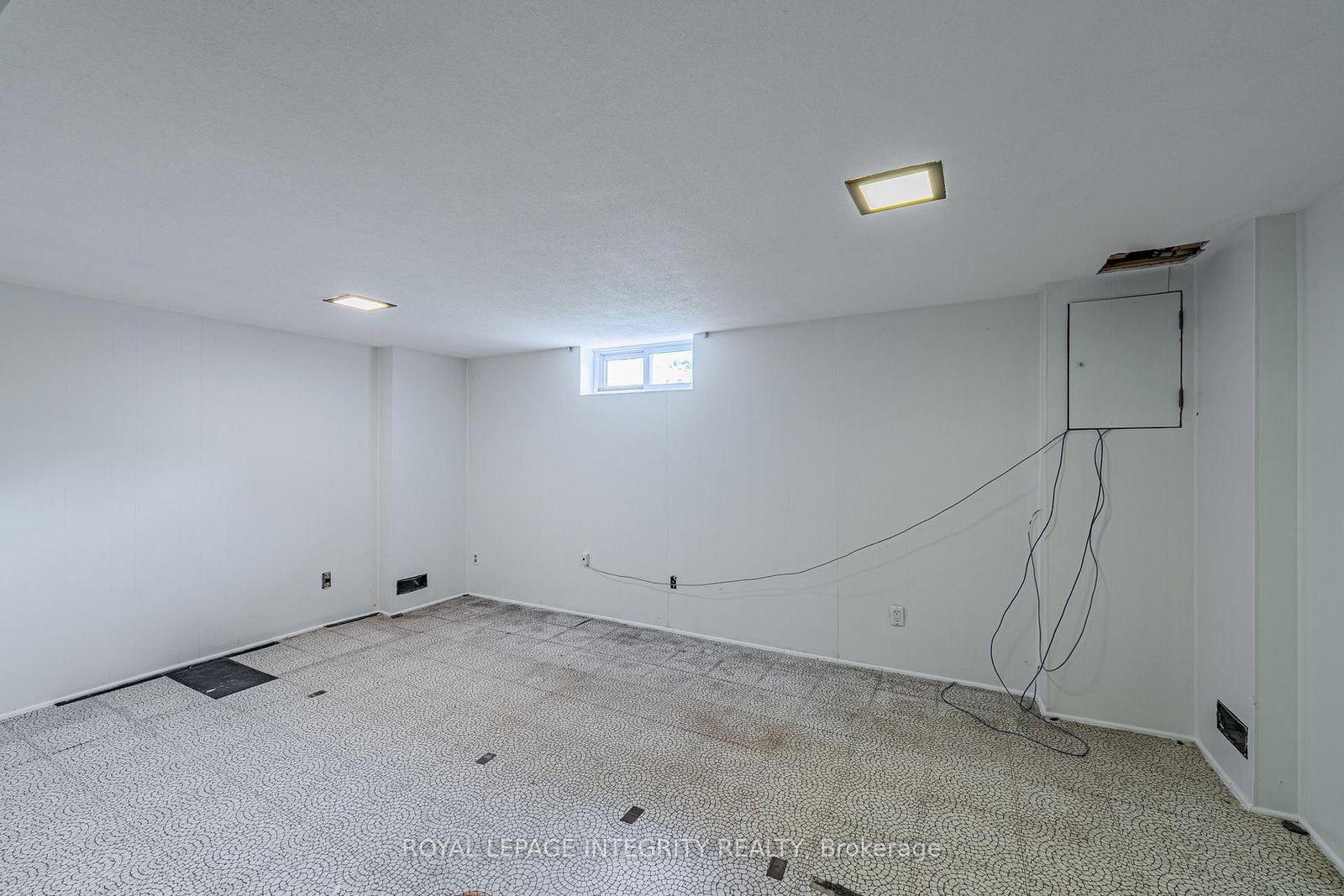 32C Benlea Drive • Ottawa, ON photo 24