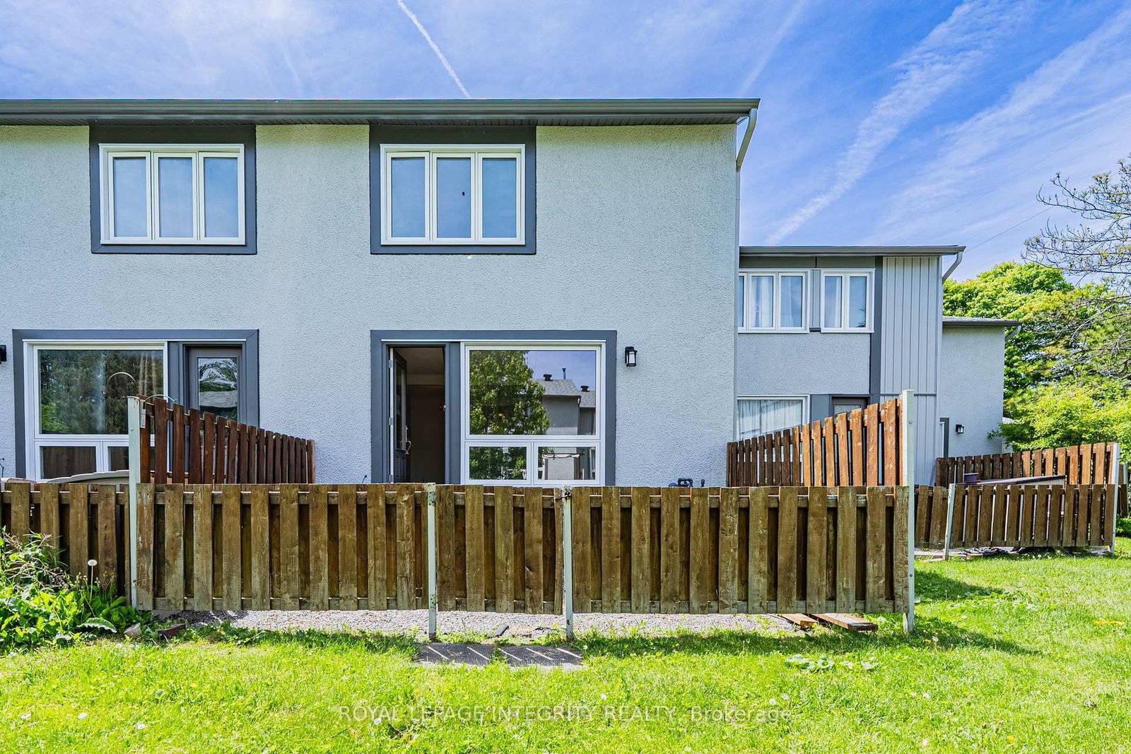 32C Benlea Drive • Ottawa, ON photo 28