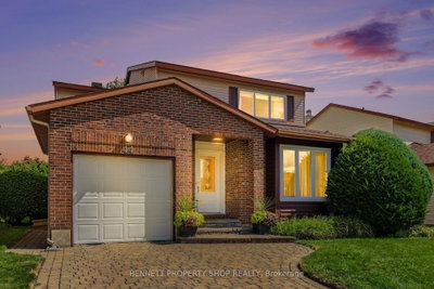 44 Farm Gate Cres - Photo 1