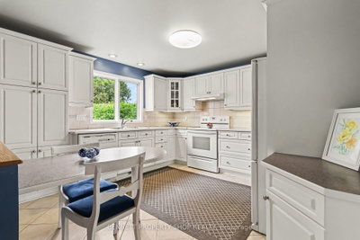 44 Farm Gate Crescent • Ottawa, ON photo 9