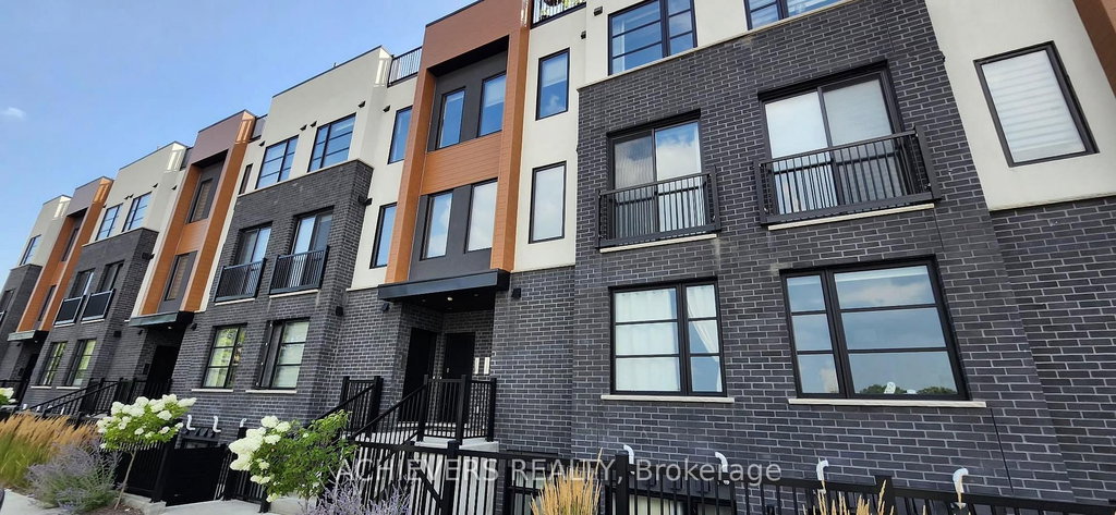Unit 123 - 3900 Savoy Street