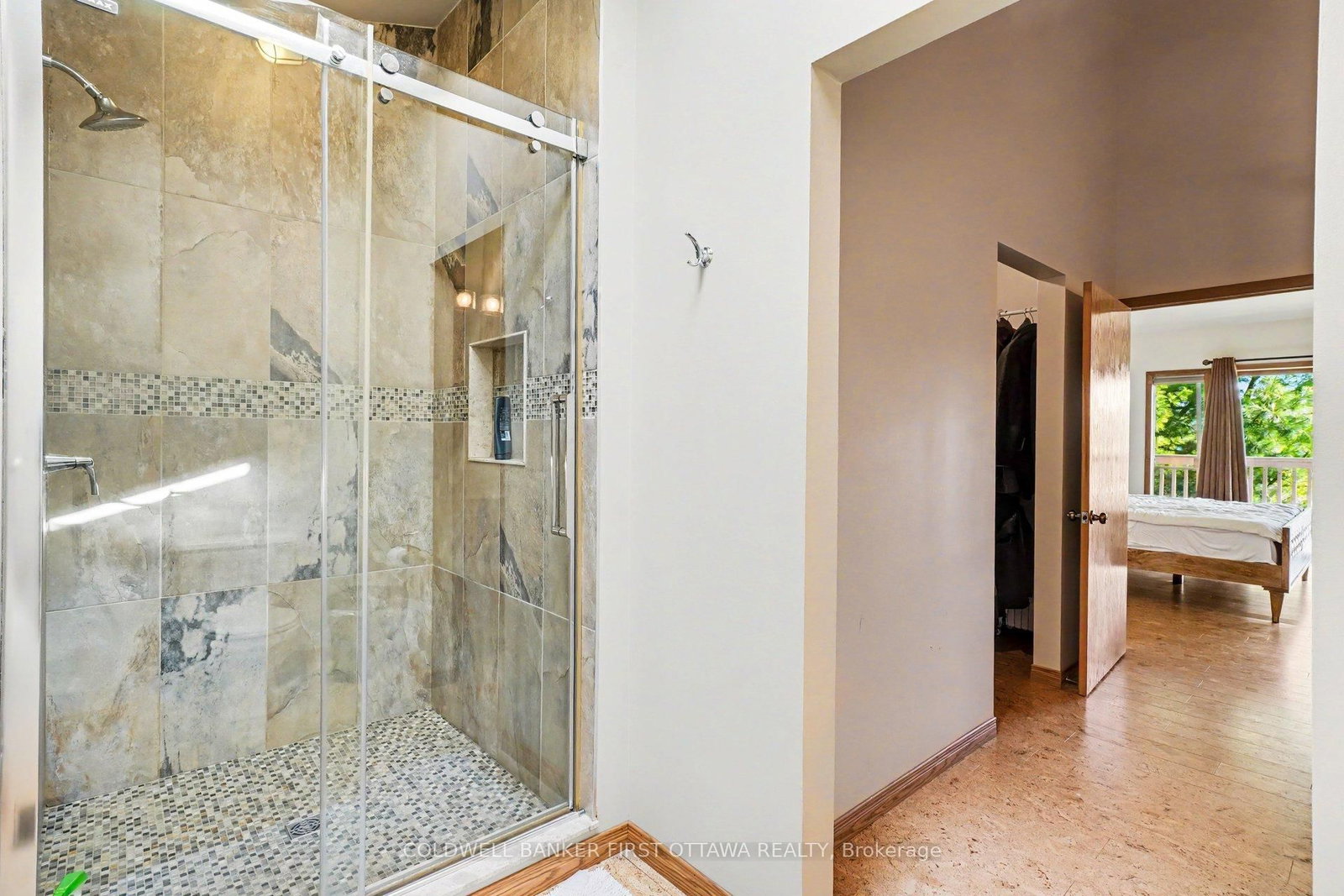 3842 Armitage Avenue • Ottawa, ON photo 28