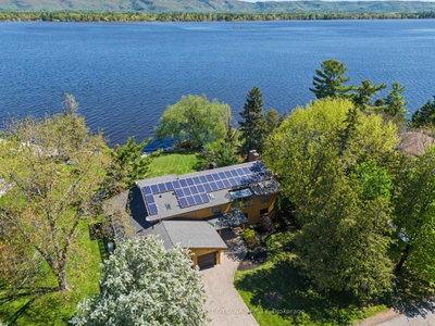3842 Armitage Avenue • Ottawa, ON photo 3