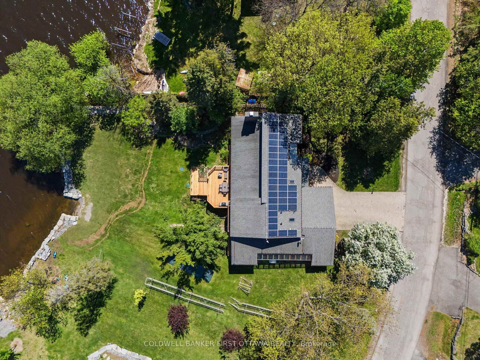3842 Armitage Avenue • Ottawa, ON photo 5