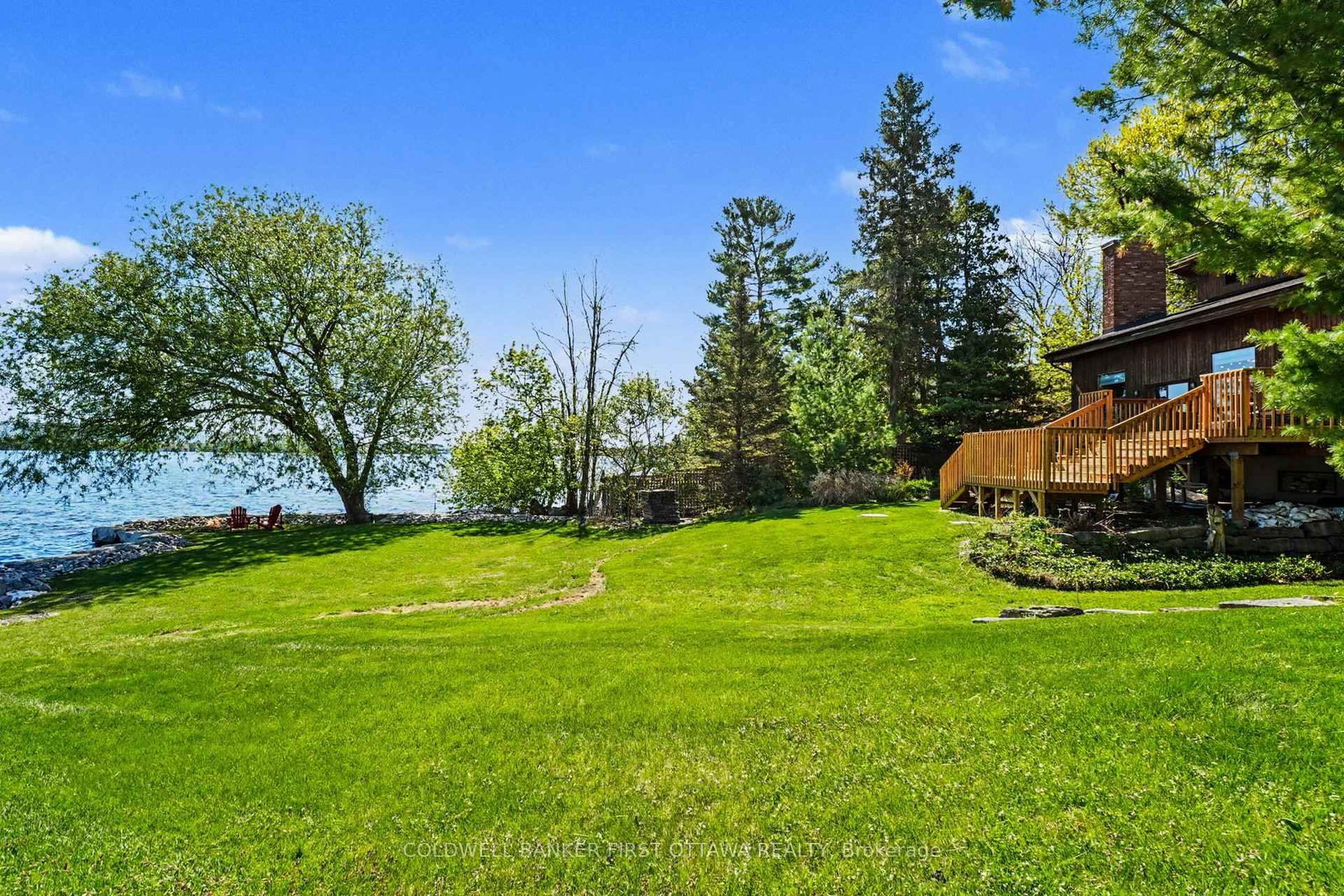 3842 Armitage Avenue • Ottawa, ON photo 9