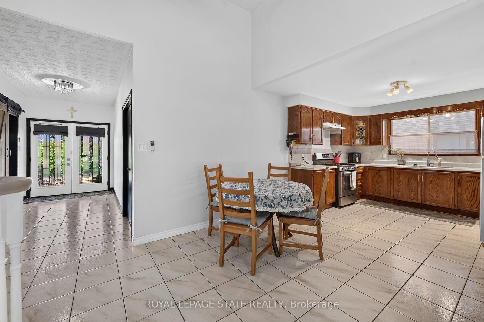 15 Ellen Avenue • Hamilton, ON photo 17