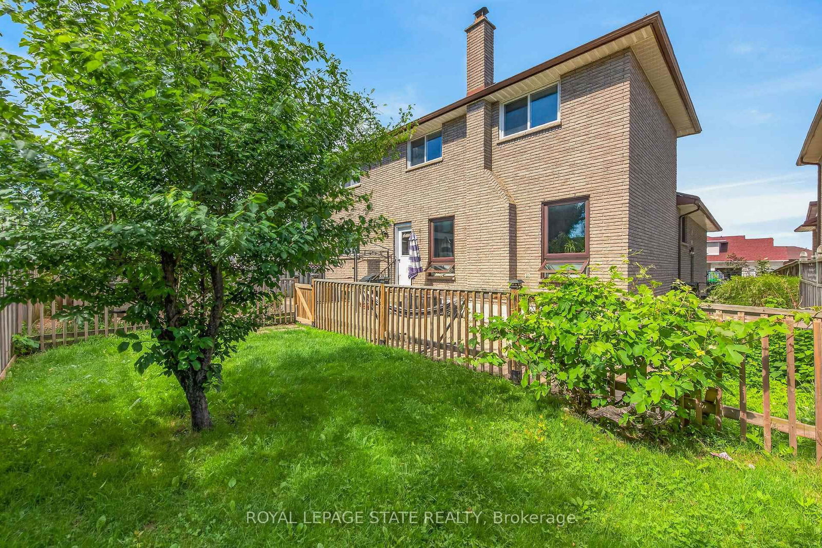 15 Ellen Avenue • Hamilton, ON photo 36