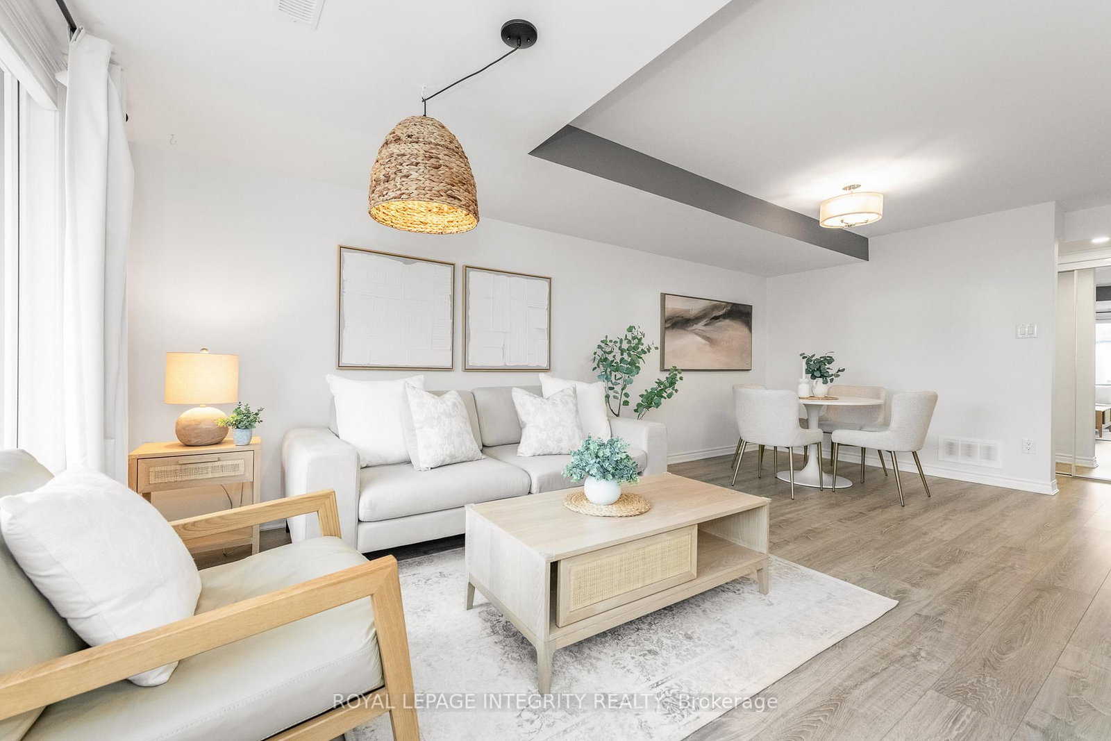 541 Takamose Private • #138 • Ottawa, ON photo 10