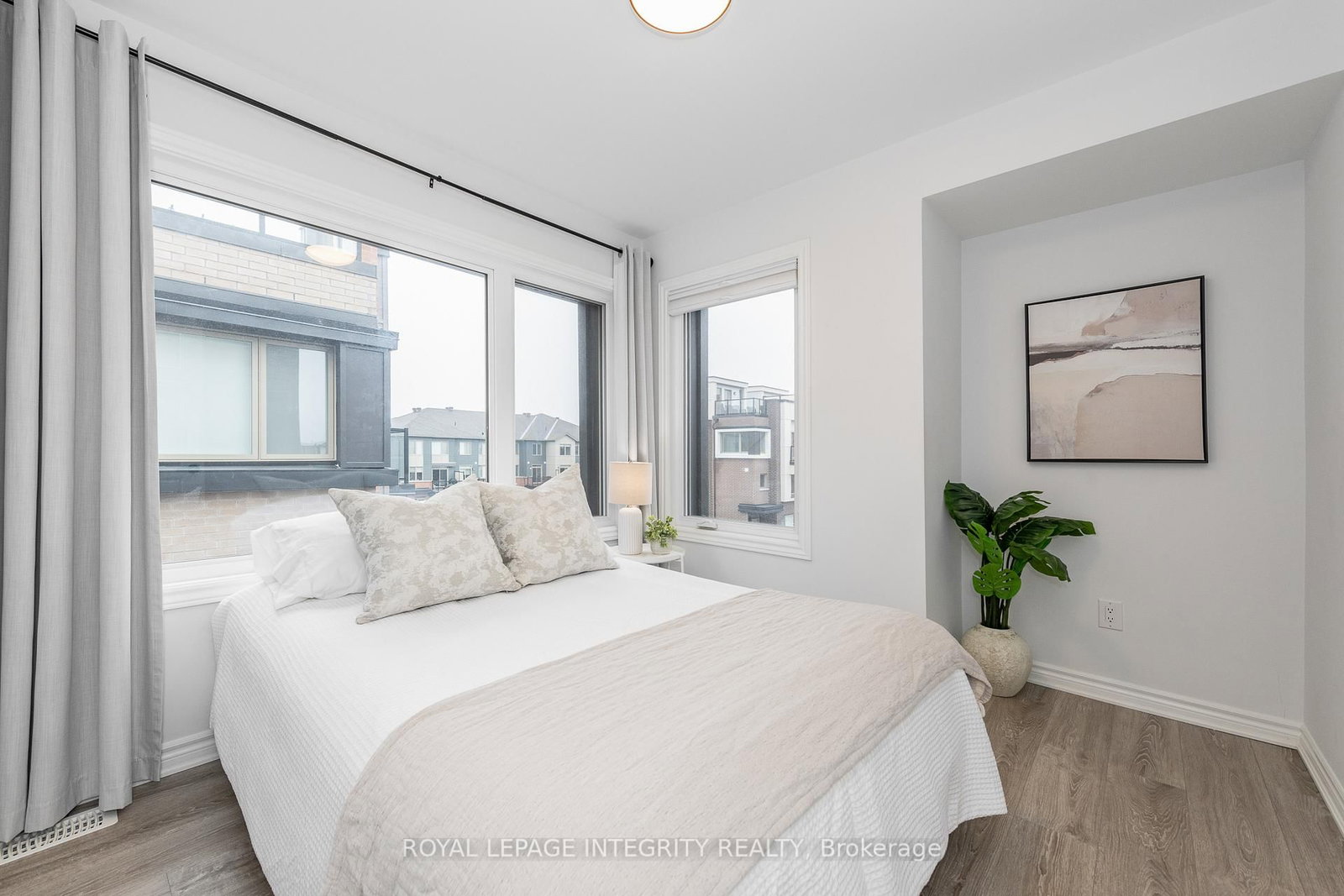 541 Takamose Private • #138 • Ottawa, ON photo 18