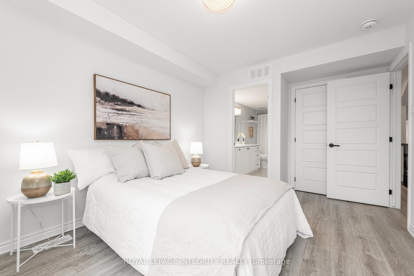 541 Takamose Private • #138 • Ottawa, ON photo 22