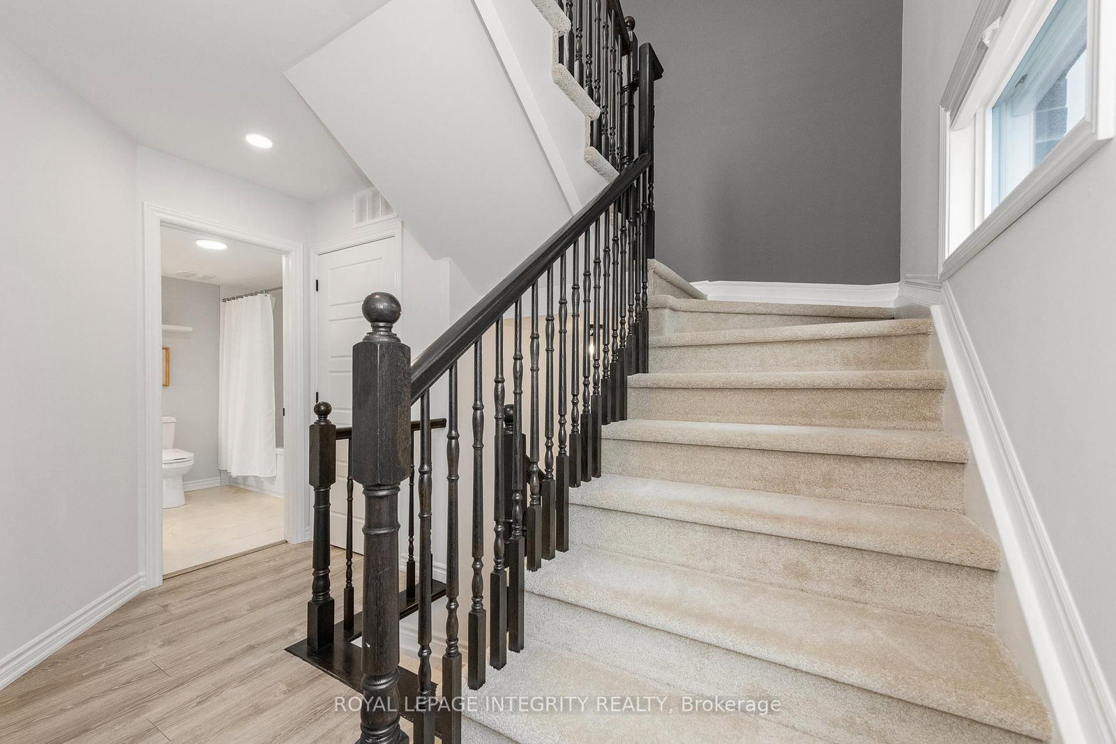 541 Takamose Private • #138 • Ottawa, ON photo 29