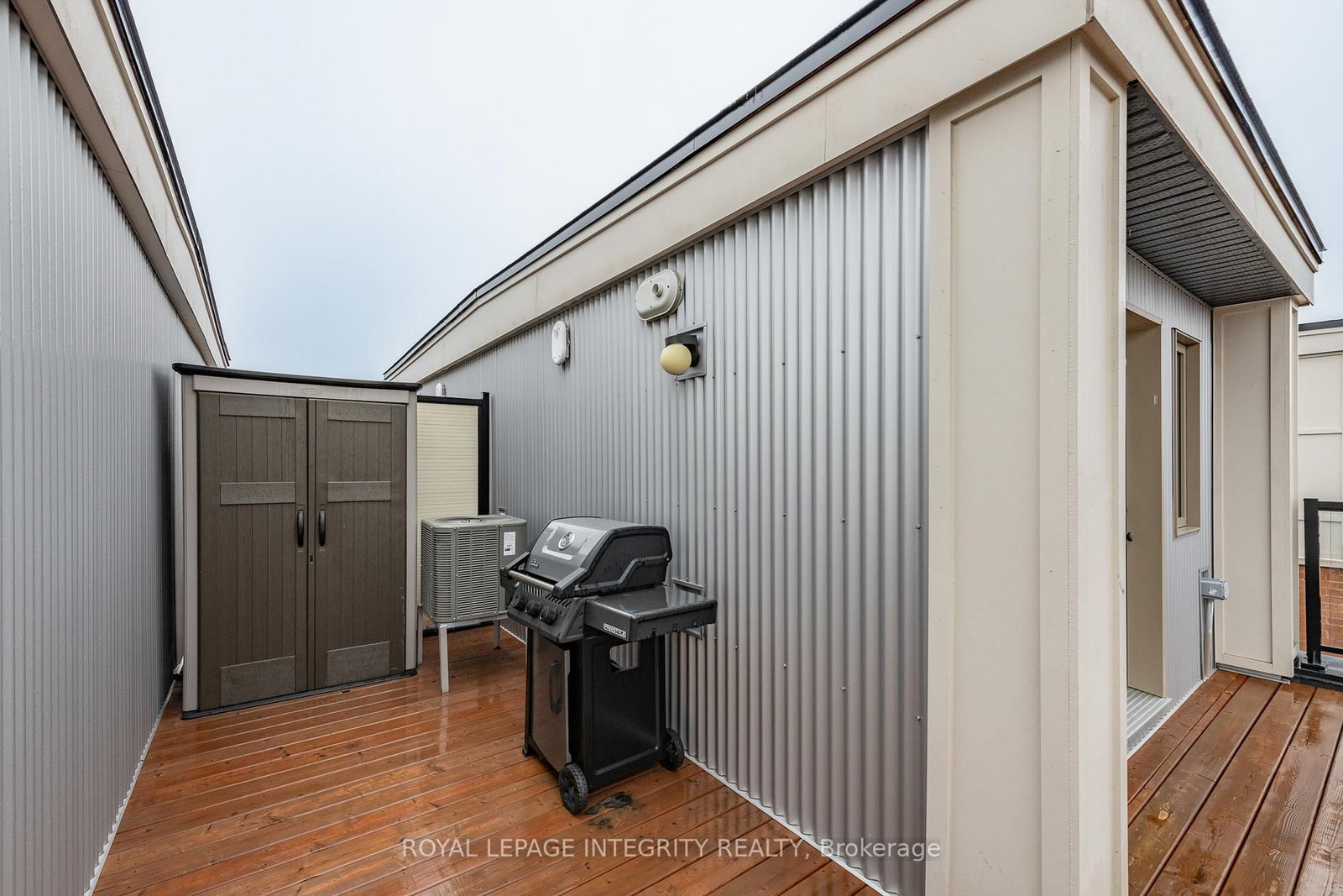541 Takamose Private • #138 • Ottawa, ON photo 33