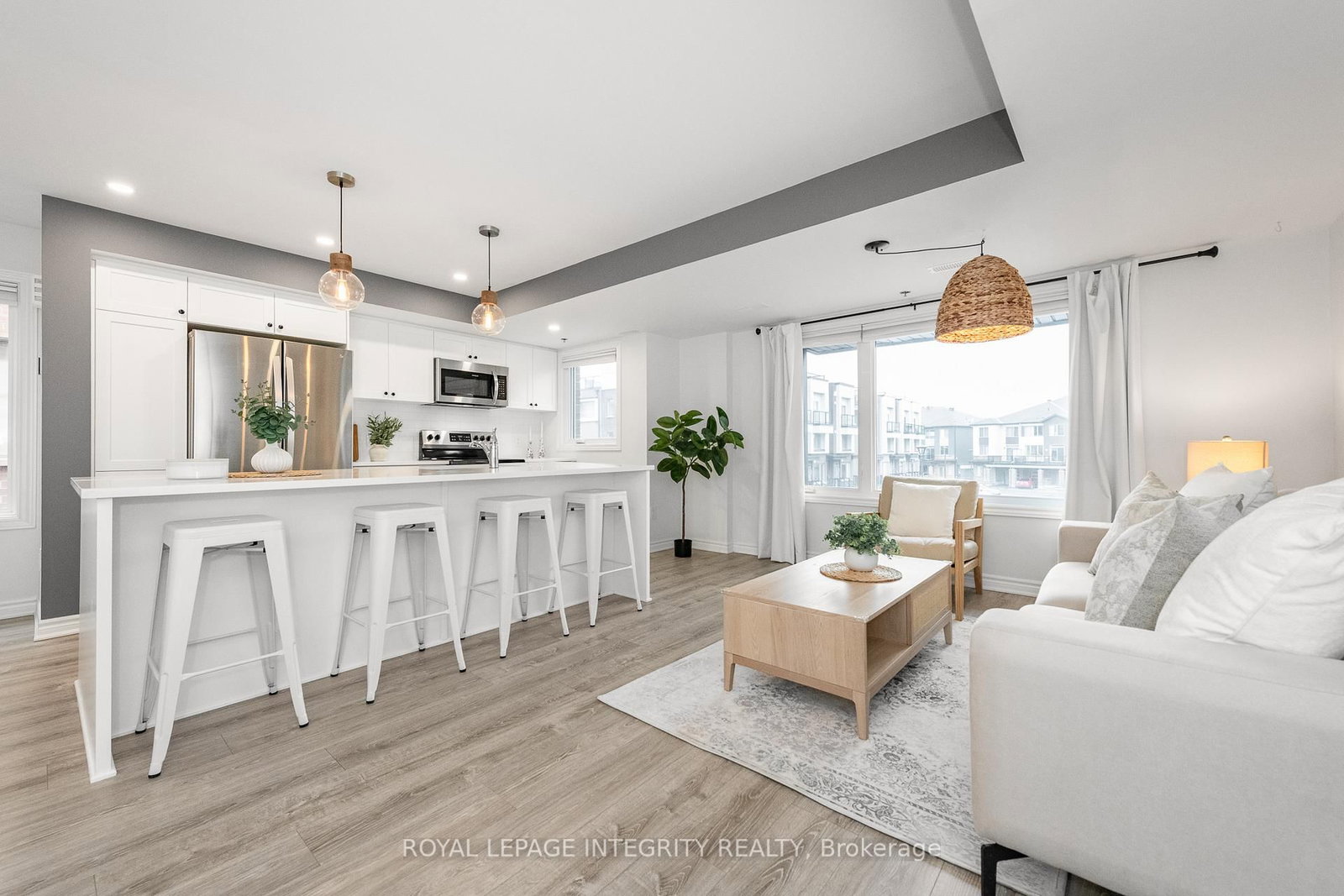 541 Takamose Private • #138 • Ottawa, ON photo 8