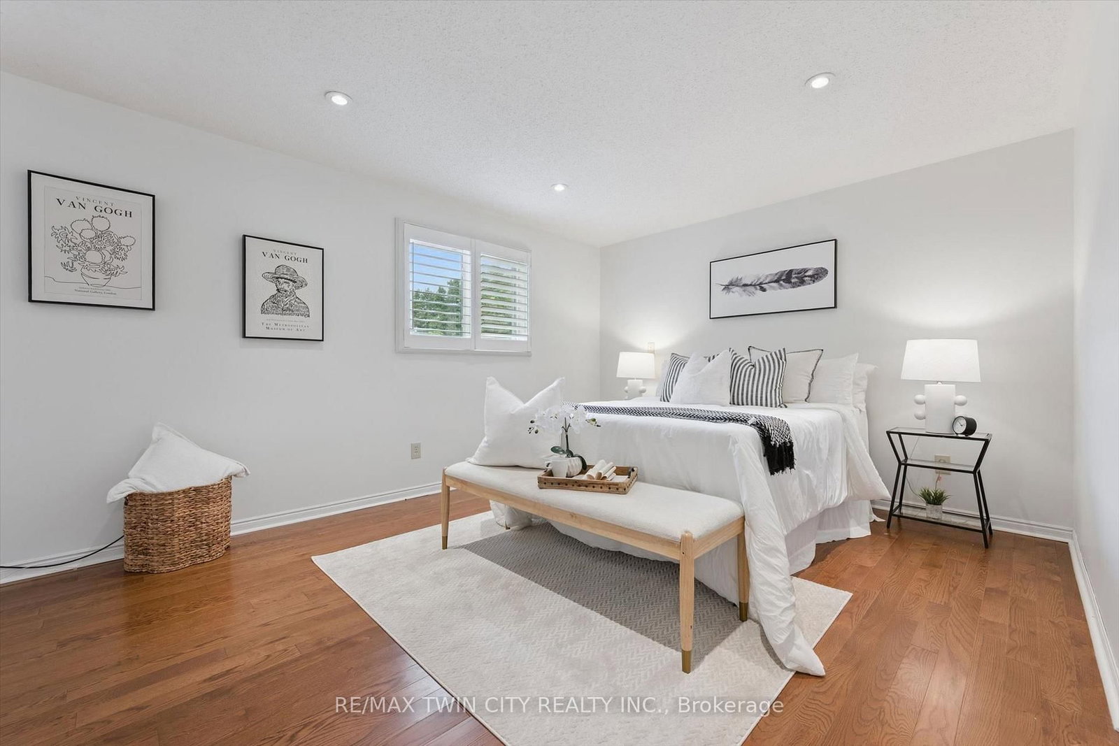 33 Maccoll Place • Haldimand, ON photo 15