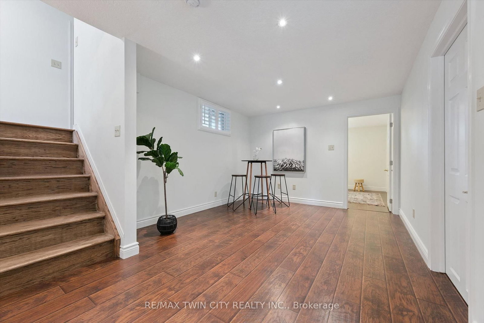 33 Maccoll Place • Haldimand, ON photo 24