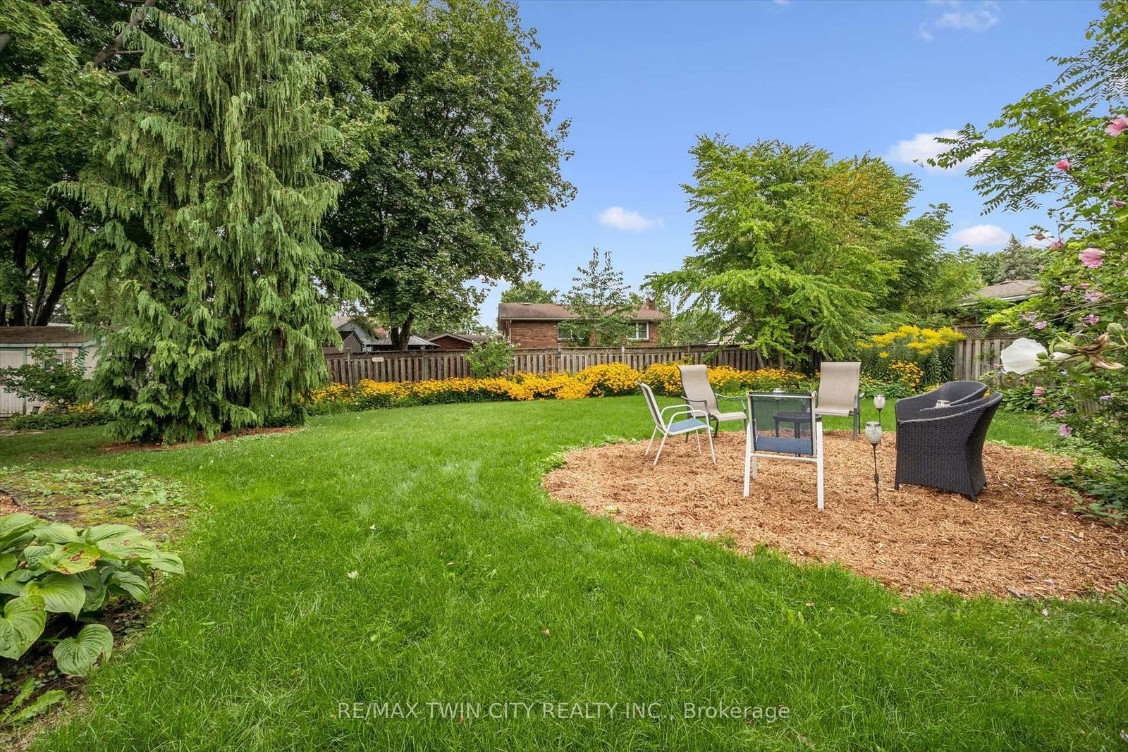 33 Maccoll Place • Haldimand, ON photo 33