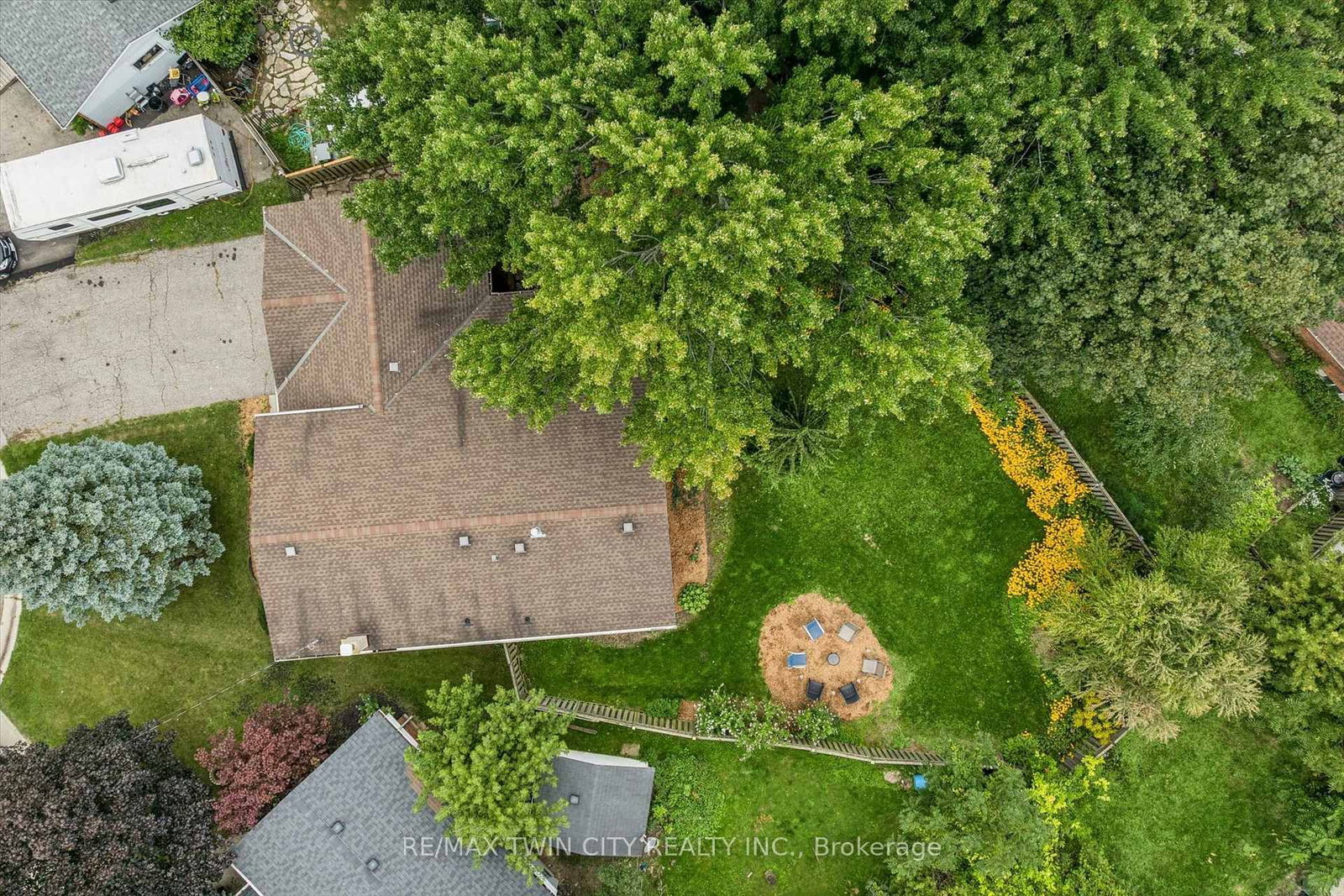 33 Maccoll Place • Haldimand, ON photo 35