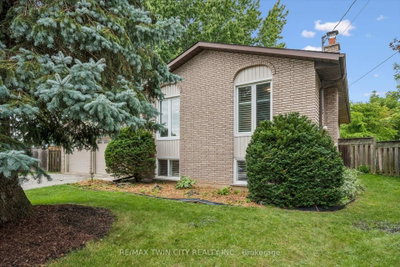 33 Maccoll Place • Haldimand, ON photo 4