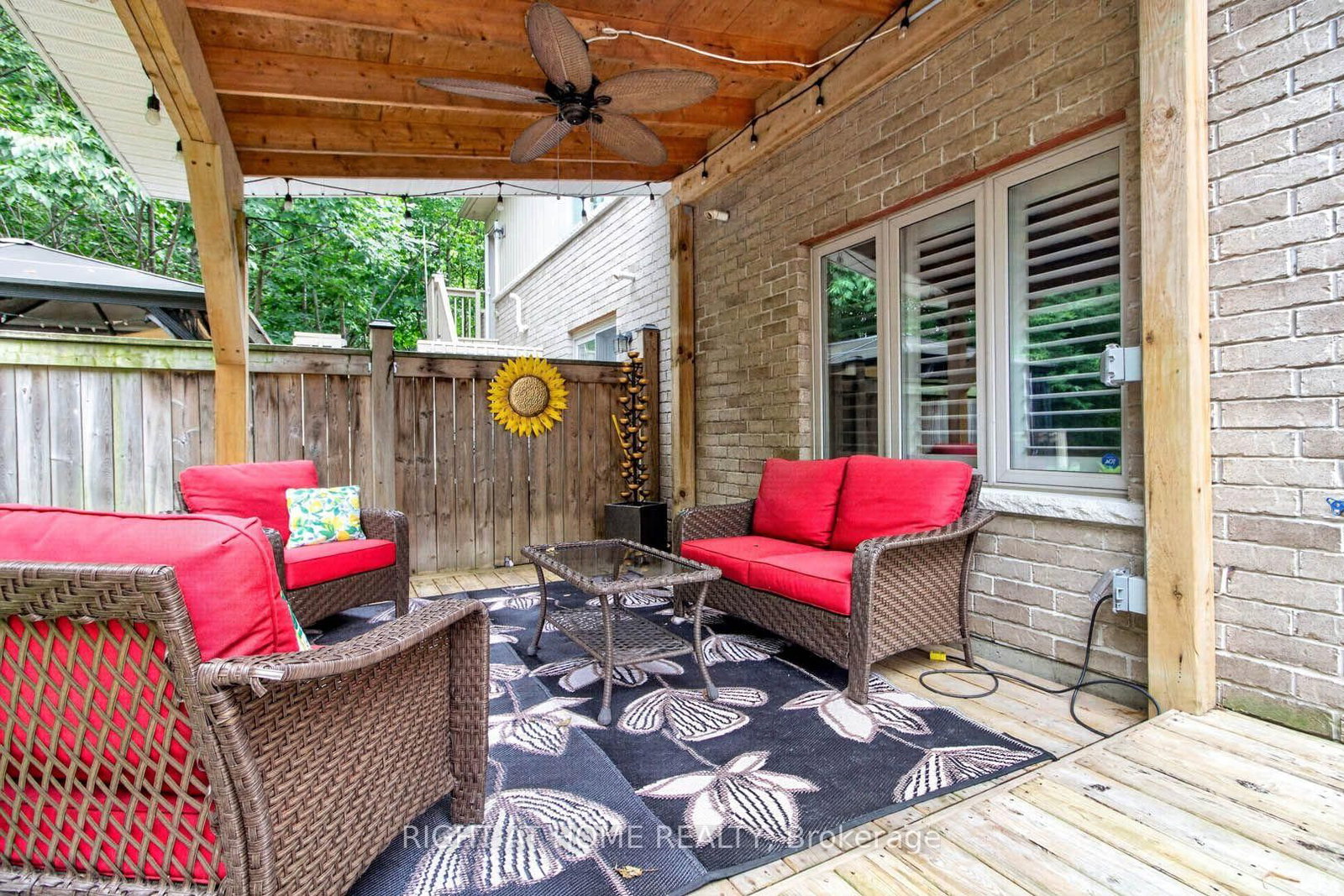 16 Rolling Lane • Hamilton, ON photo 36