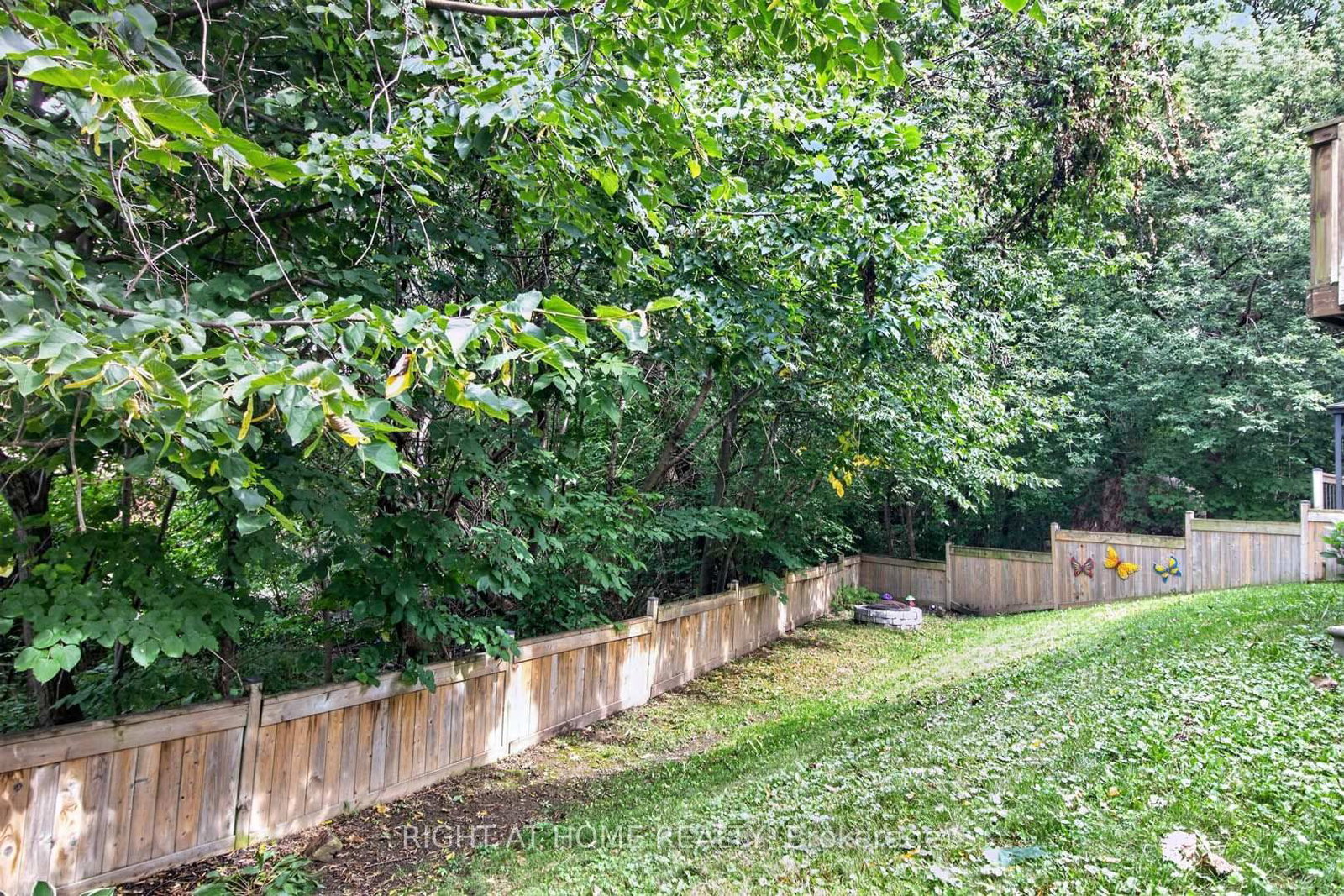 16 Rolling Lane • Hamilton, ON photo 38