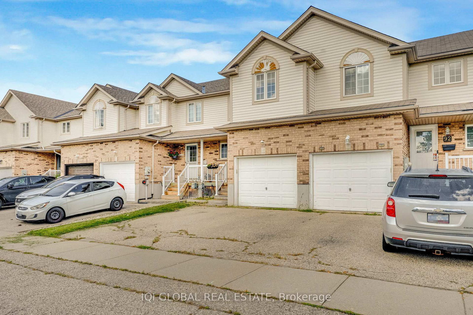 94 Foxglove Crescent N, Kitchener 3