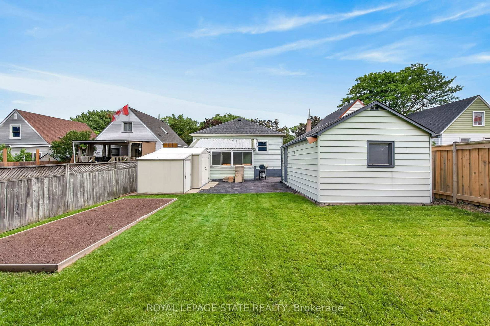 302 East 28th Street • Hamilton, ON photo 28