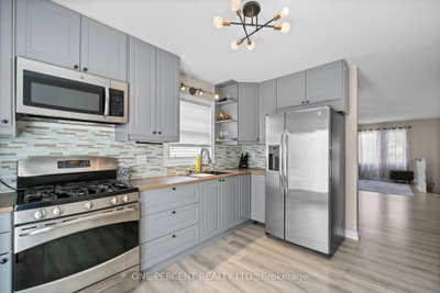 63 Donegal Drive • Brantford, ON photo 8