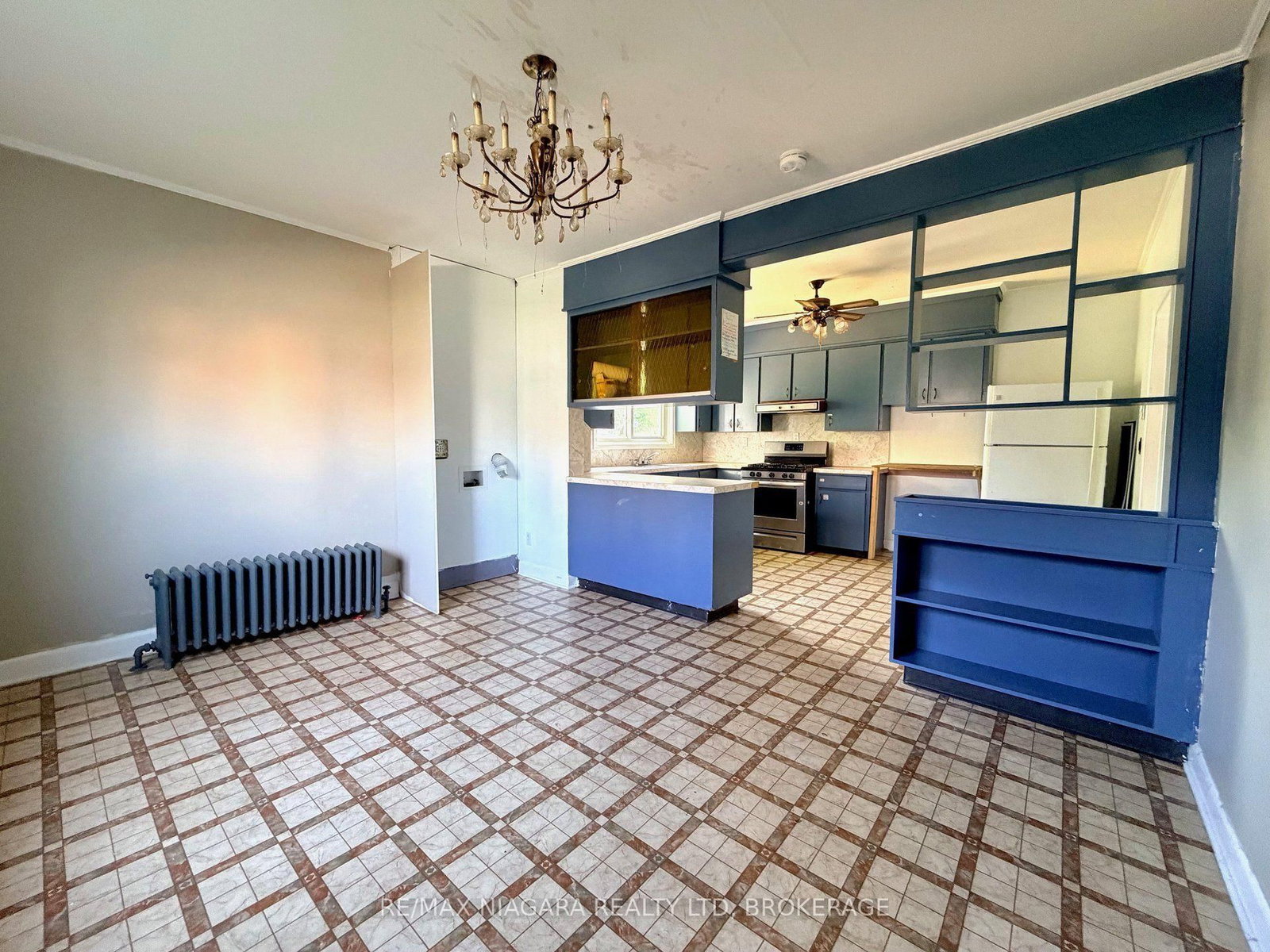 93 State Street • Welland, ON photo 10