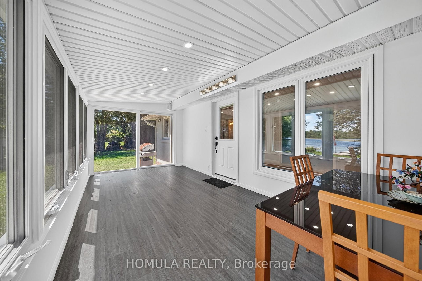 24 Riverside Drive • Kawartha Lakes, ON photo 12
