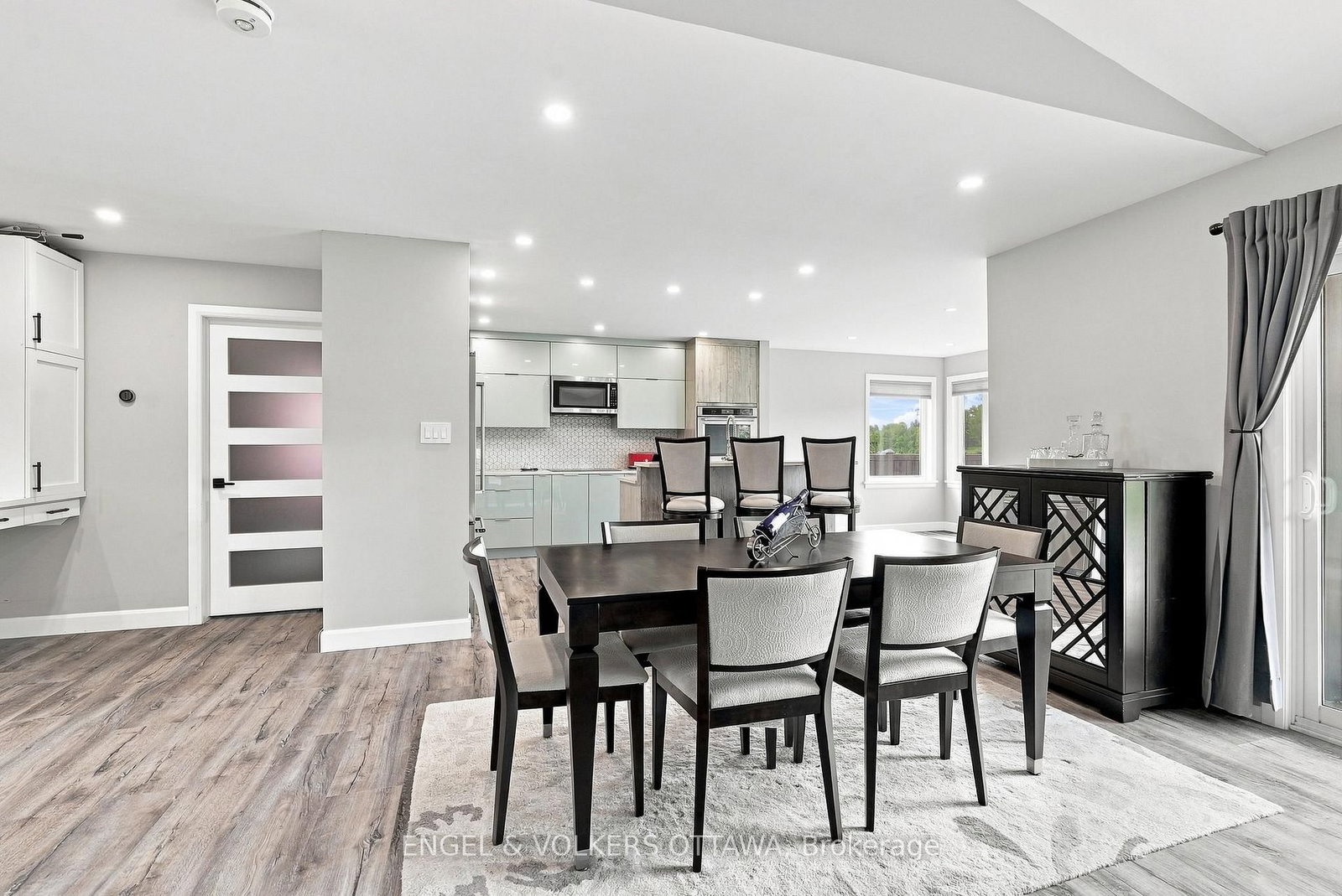 1760B River Road • Ottawa, ON photo 20