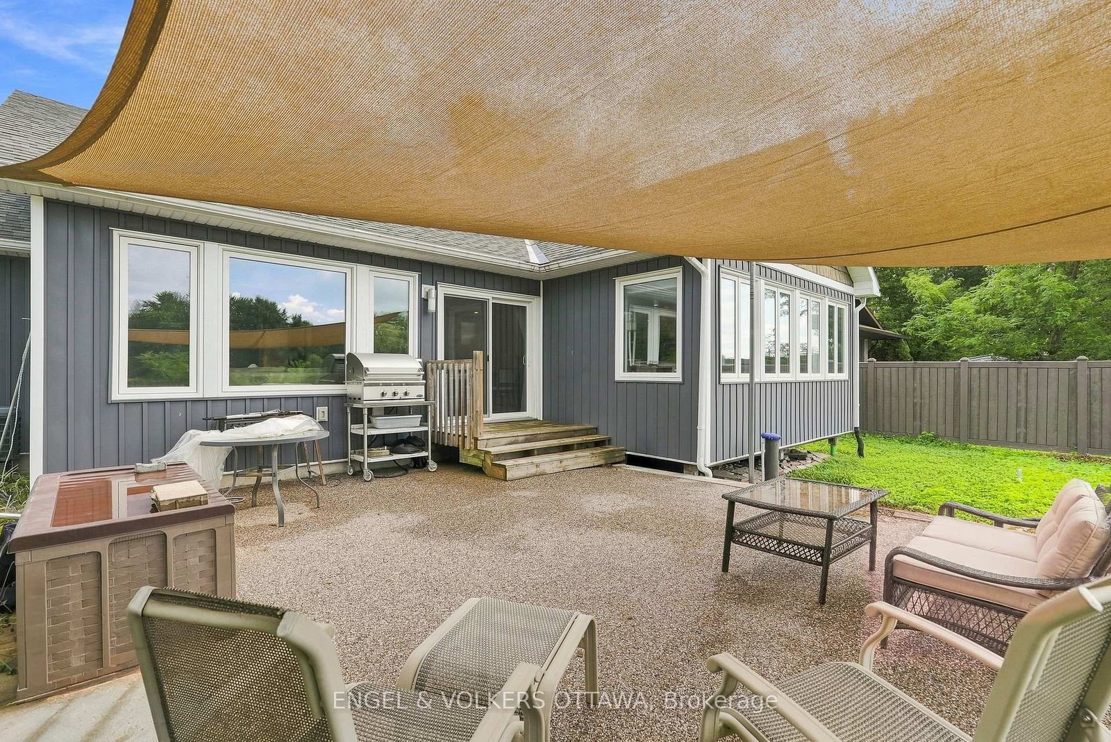 1760B River Road • Ottawa, ON photo 35