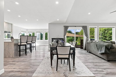 1760B River Road • Ottawa, ON photo 9
