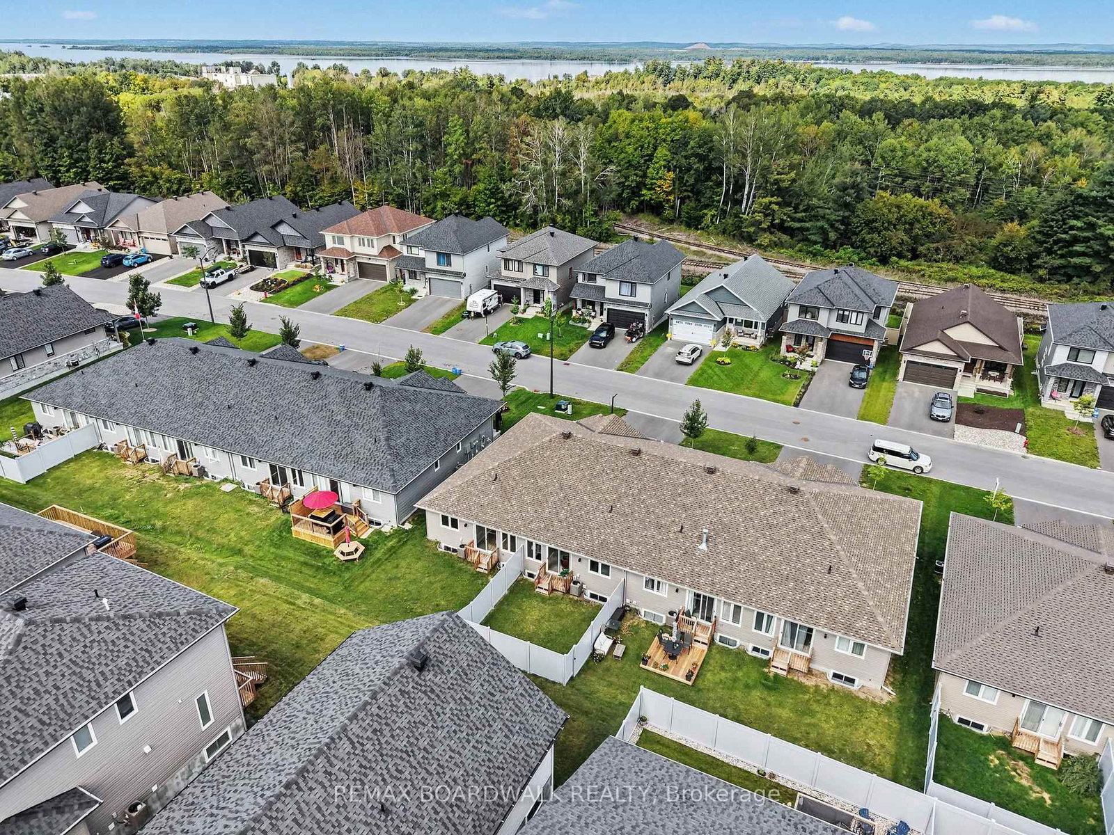 100 Seabert Drive • Arnprior, ON photo 35