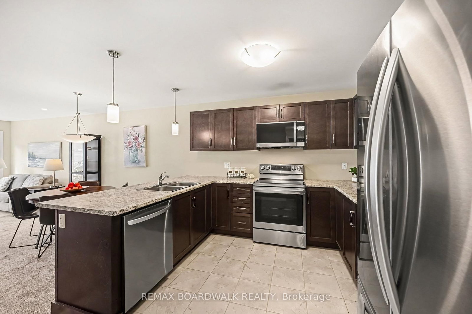 100 Seabert Drive • Arnprior, ON photo 6