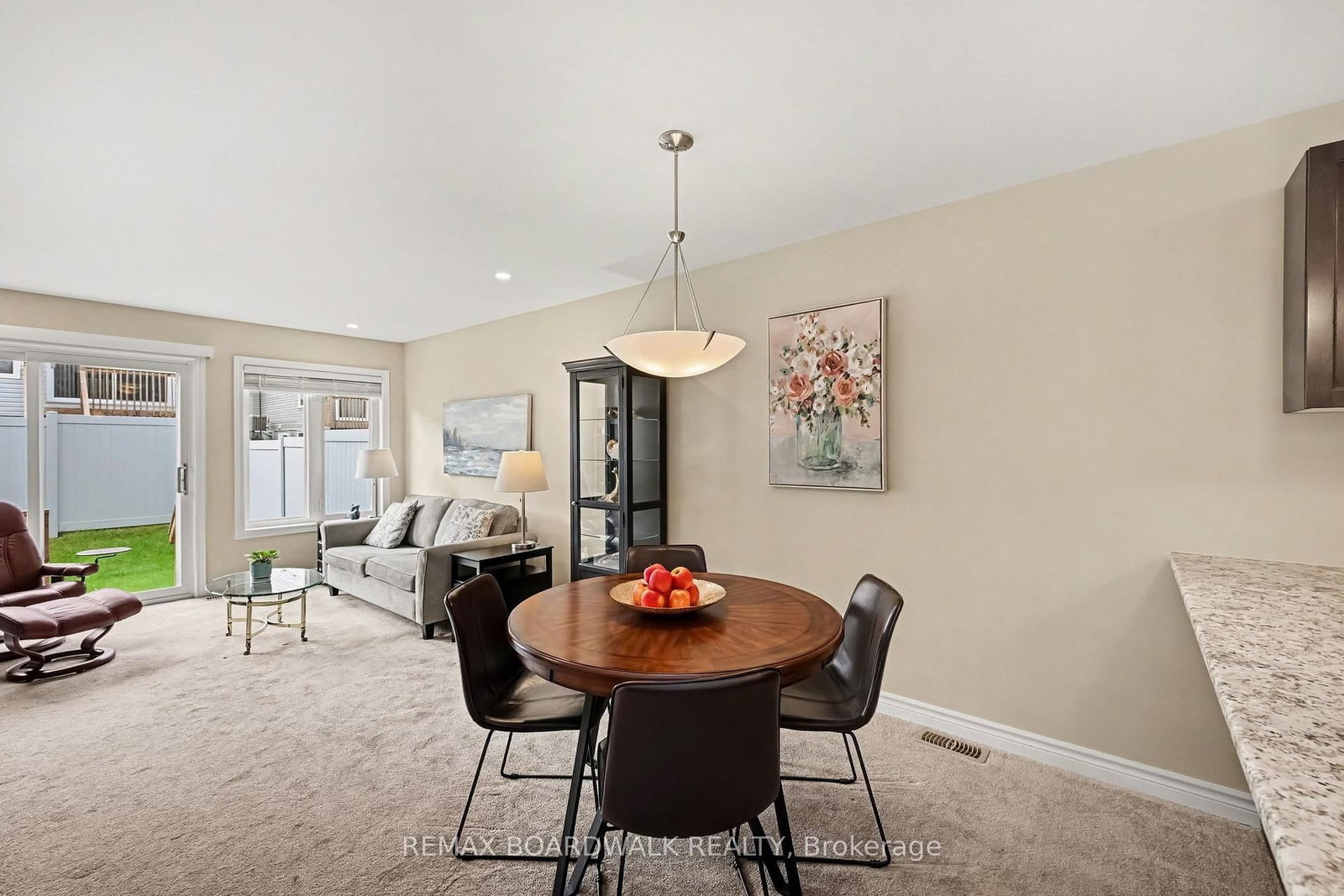 100 Seabert Drive • Arnprior, ON photo 9
