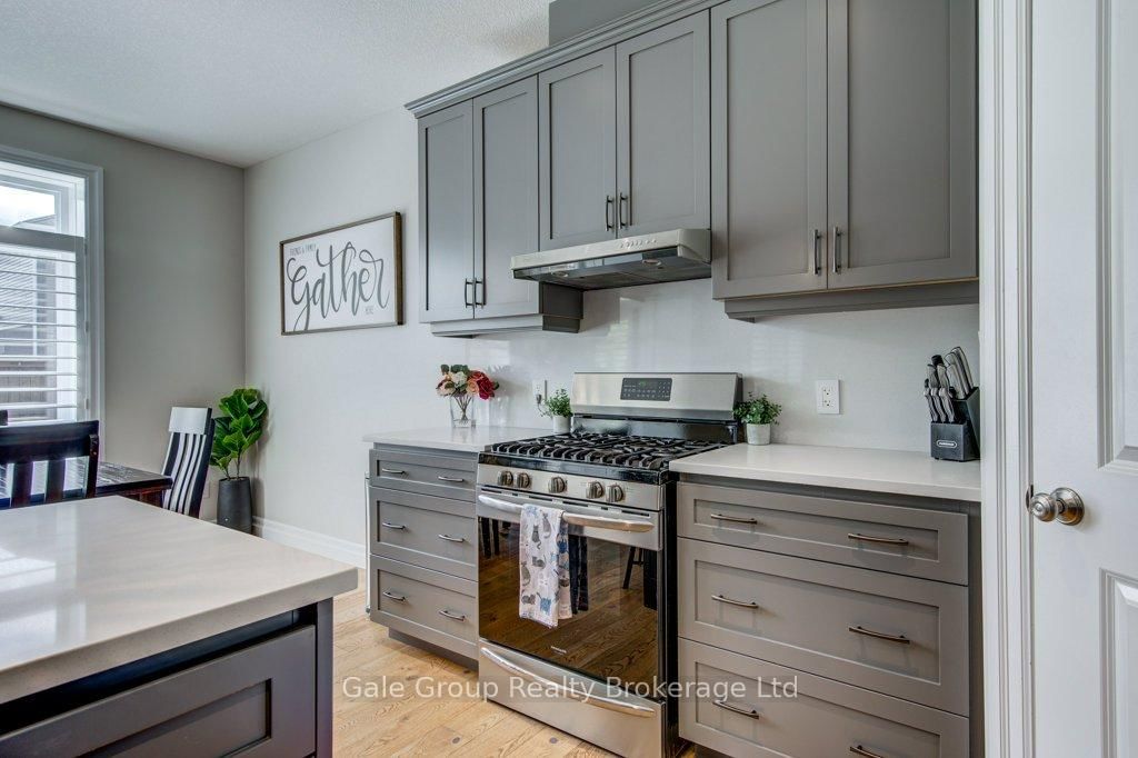971 Downing Drive • Woodstock, ON photo 16