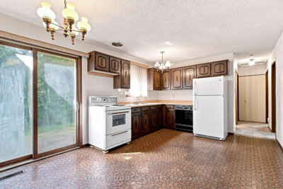 1733 Aldersbrook Road • London North, ON photo 9