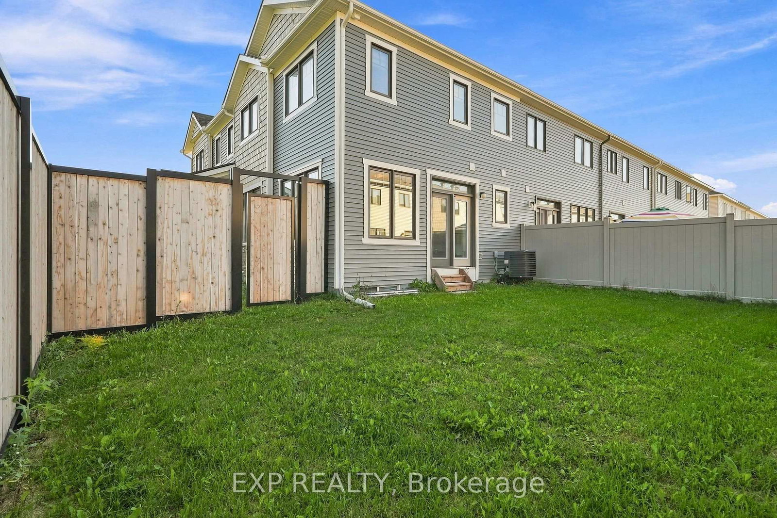 256 Billrian Crescent • Ottawa, ON photo 40