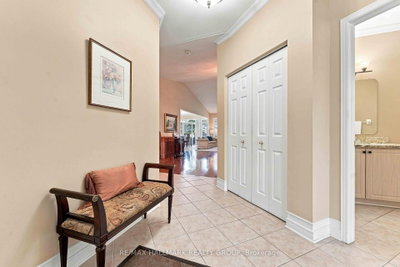 121 Bartlett Private • Ottawa, ON photo 2