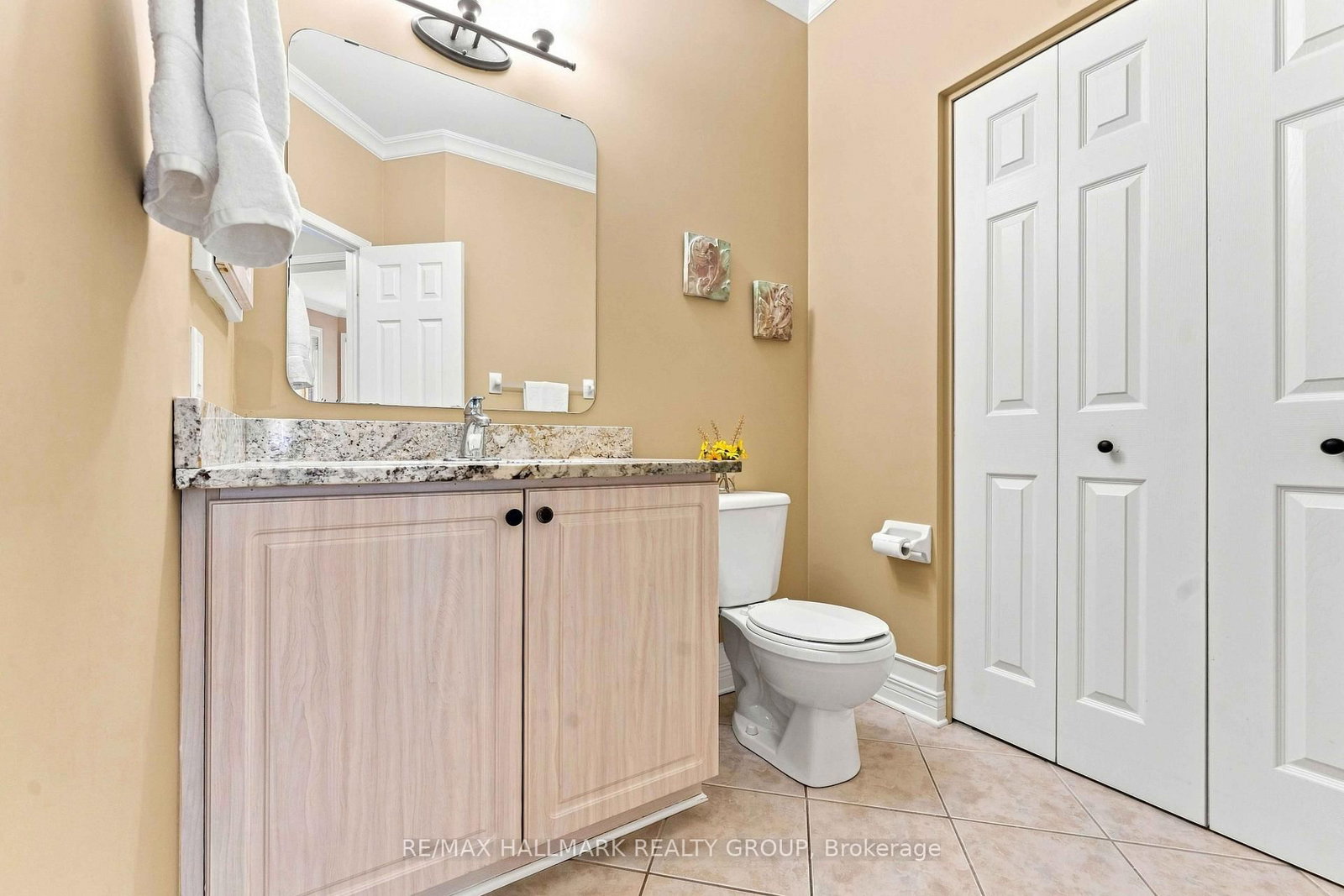 121 Bartlett Private • Ottawa, ON photo 25